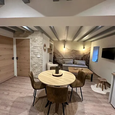 Gites Moreno Holiday home Saint-Genes-Champanelle